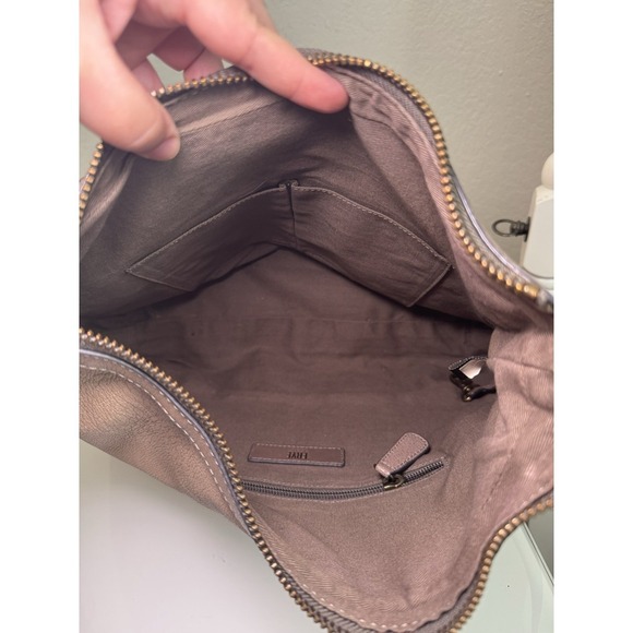 Frye CLAUDE HOBO Shoulder Bag Leather Light Brown 2 Strap Boho Western $398 NEW - Picture 14 of 16